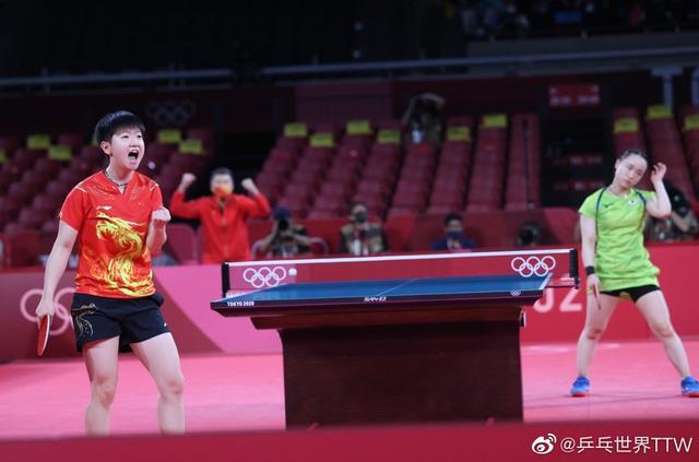 全场观众也 全场观众也